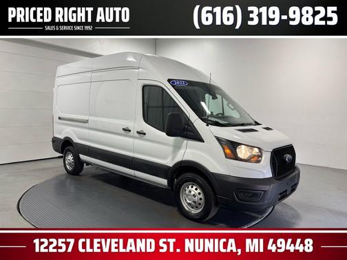 2022 Ford Transit-350 Base