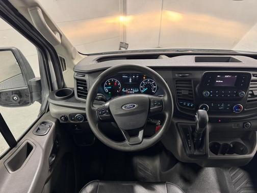 2022 Ford Transit-350 Base