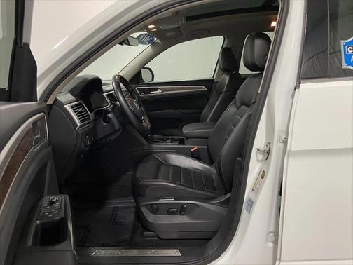 2018 Volkswagen Atlas 3.6L SEL Premium