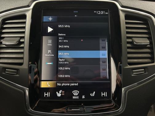 2020 Volvo XC90 T6 Momentum