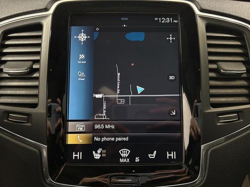 2020 Volvo XC90 T6 Momentum