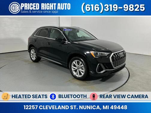 2021 Audi Q3 45 S line Premium
