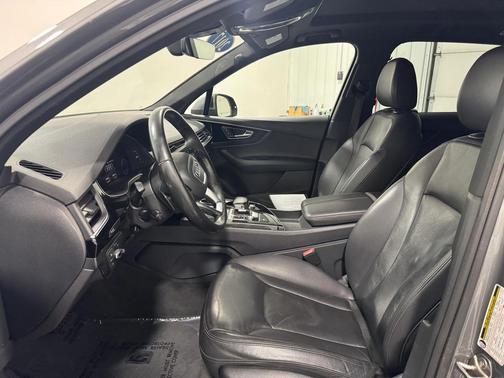 2017 Audi Q7 2.0T Premium
