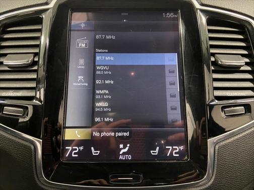 2016 Volvo XC90 T6 Momentum