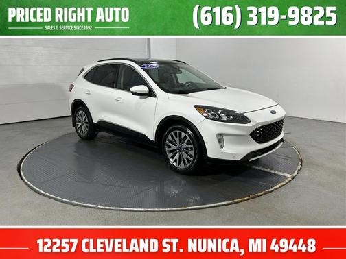 2020 Ford Escape Titanium