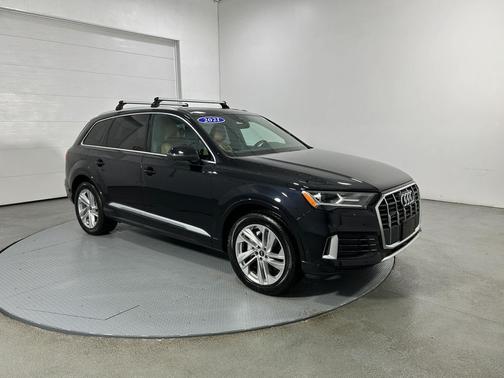 2021 Audi Q7 45 Premium