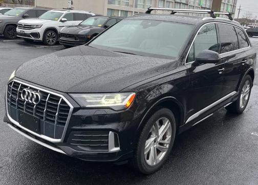 2021 Audi Q7 45 Premium