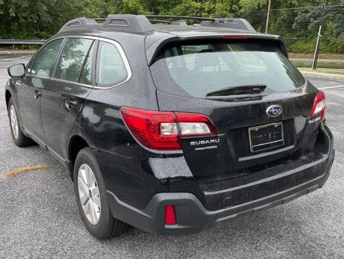 2019 Subaru Outback 2.5i