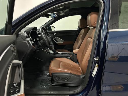 2020 Audi Q3 45 Premium Plus