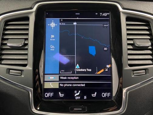 2016 Volvo XC90 T5 Momentum