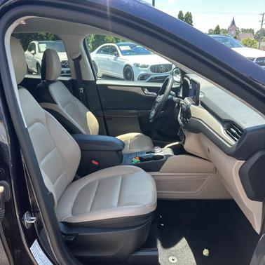 Blue Metallic 2021 Ford Escape SEL