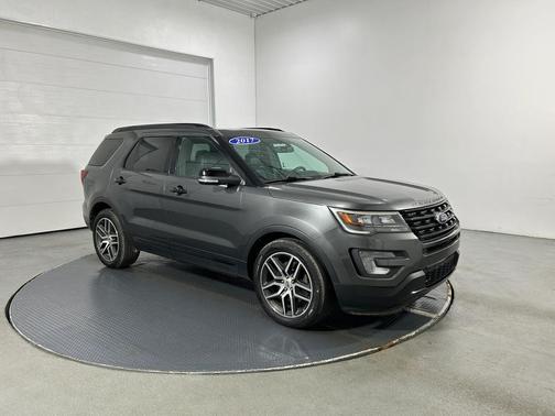 2017 Ford Explorer sport