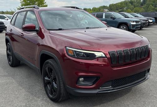 Velvet Red Pearlcoat 2020 Jeep Cherokee Altitude