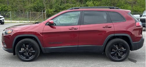 Velvet Red Pearlcoat 2020 Jeep Cherokee Altitude