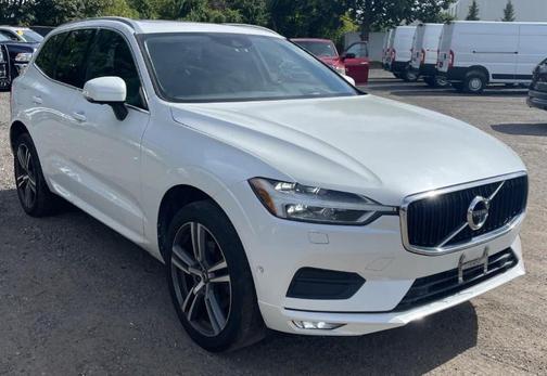 2018 Volvo XC60 T6 Momentum