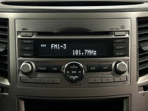 2011 Subaru Outback 2.5i