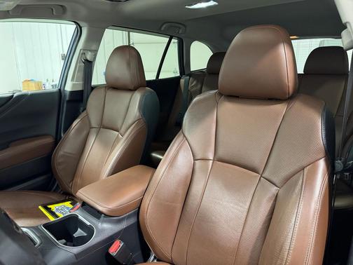 2020 Subaru Outback Touring