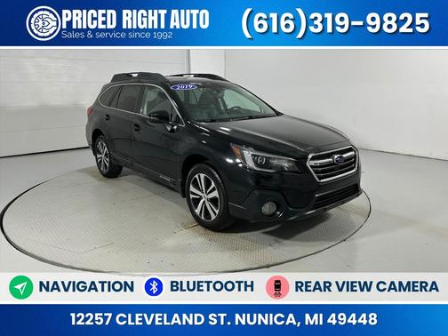 Crystal Black Silica 2019 Subaru Outback 2.5i Limited