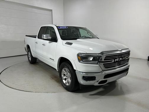 Bright White Clearcoat 2020 RAM 1500 Laramie