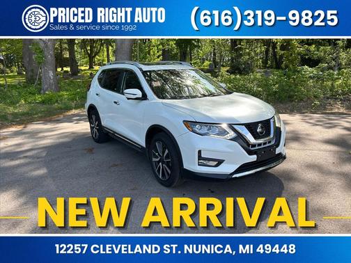 Pearl White Tricoat 2020 Nissan Rogue SL