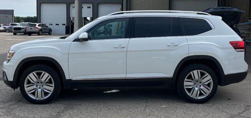 2018 Volkswagen Atlas 3.6L SEL Premium