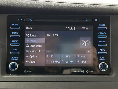 2020 Toyota Sienna XLE