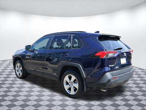 2021 Toyota RAV4 Hybrid XLE Premium