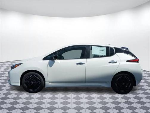 2025 Nissan Leaf SV PLUS
