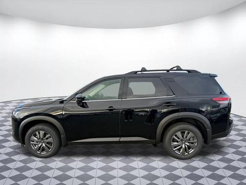2025 Nissan Pathfinder SV 4WD