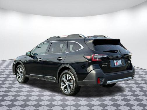 2020 Subaru Outback Touring XT