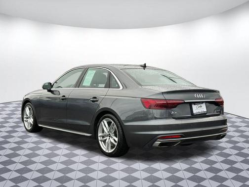 2024 Audi A4 45 S line Premium Plus