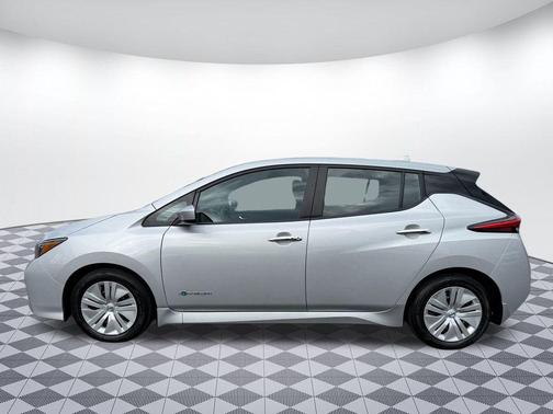 2018 Nissan Leaf S