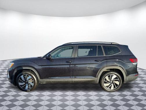 2024 Volkswagen Atlas 2.0T SE w/Technology 4MOTION