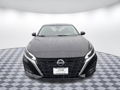 Super Black Clearcoat 2025 Nissan Altima 2.5 SV