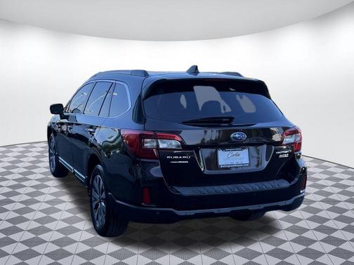 2017 Subaru Outback 2.5i Touring