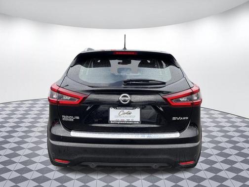 2021 Nissan Rogue Sport SV