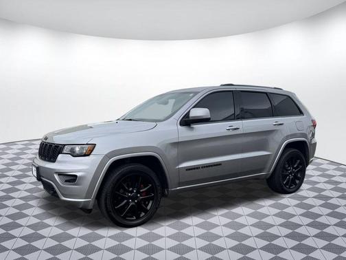 2018 Jeep Grand Cherokee Laredo E