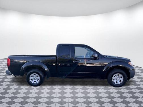 2015 Nissan Frontier S