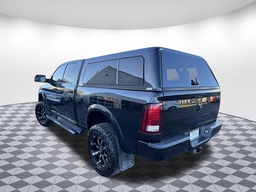 2018 RAM 3500 Laramie Crew Cab 4x4 6'4' Box