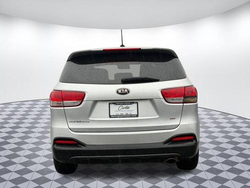 2016 Kia Sorento L