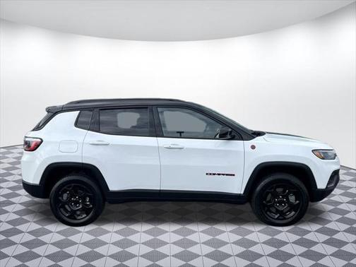 2023 Jeep Compass Trailhawk