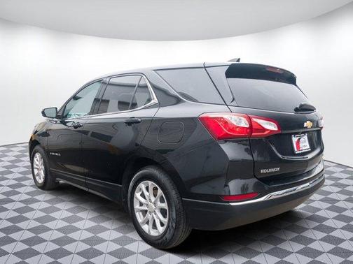 Photo 5 of 43 of 2020 Chevrolet Equinox 1LT