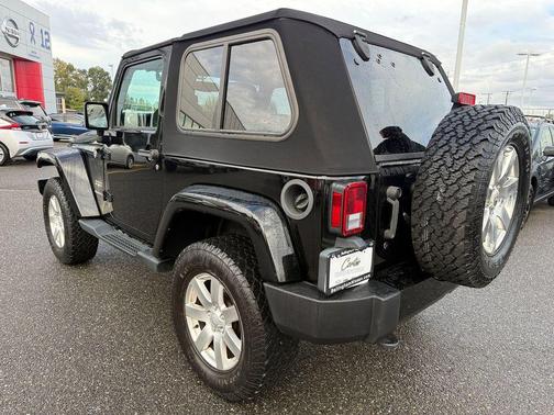 2016 Jeep Wrangler Sahara