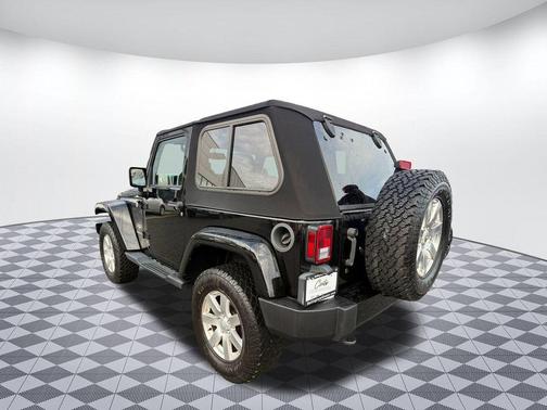 2016 Jeep Wrangler Sahara