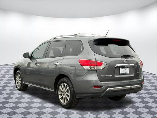 2015 Nissan Pathfinder SV