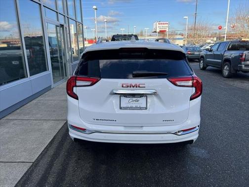 2024 GMC Terrain Denali