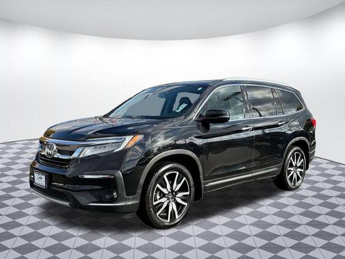 2020 Honda Pilot Touring 8-Passenger