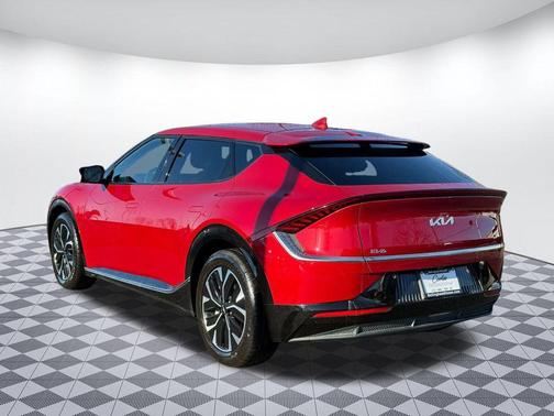 2023 Kia EV6 Wind