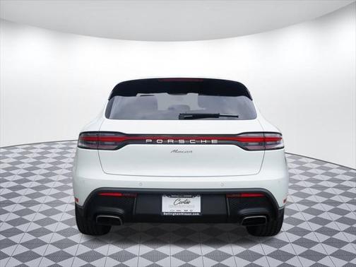2024 Porsche Macan Base