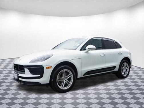 2024 Porsche Macan Base